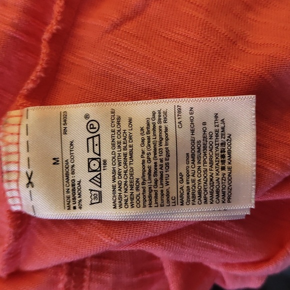 EUC hot pink GAP t-shirt dress - Picture 3 of 6